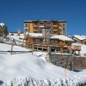 La nieve es blanca