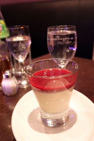 Restaurantes Italianos em Munique: Panna cotta