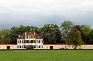 Castelo de Nymphenburg - Lateral Castelo de Nymphenburg - Lateral