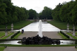 Castelo de Nymphenburg - Jardim Principal Castelo de Nymphenburg - Jardim Principal