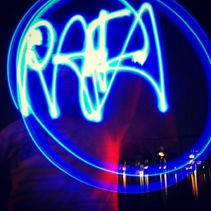 Modo Traços de Luz para fazer Light Painting - Rafael Modo Traços de Luz para fazer Light Painting - Rafael