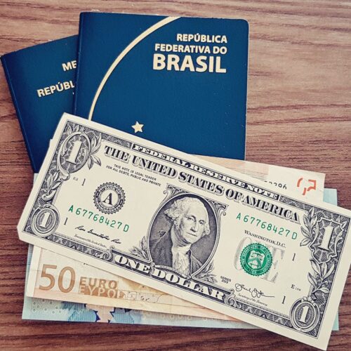 cartao_debito_internacional_saques_compras