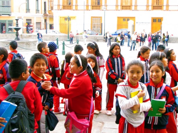 É possível ir para o Peru com crianças - Crianças em Lima