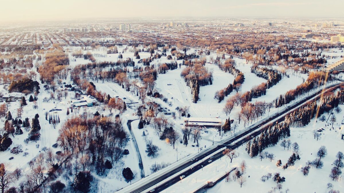 montreal-inverno-neve-canada-cidade-vista-alto