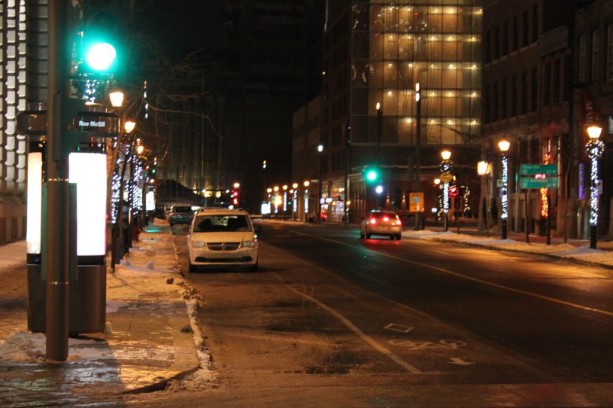 Transporte em Montreal - Táxi de noite