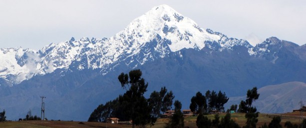 Valle Sagrado - Chinchero - montanha nevada