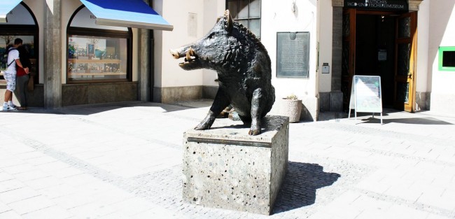 Centro histórico de Munique - Estátua de um porco :)