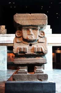 Museu Nacional de Antropologia - escultura em pedra