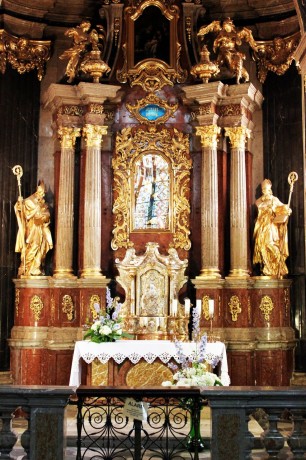 Olomouc - Catedral de São Venceslau - altar