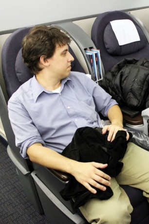 Como é voar na Classe Executiva da United Airlines -  Espaço das cadeiras