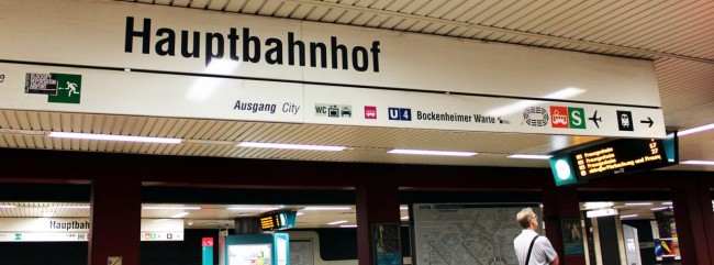 Metrô de Frankfurt - Estação central de trem