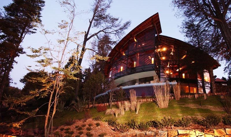 Ode ficar em Bariloche: os melhores hotéis - Design Suites por fora