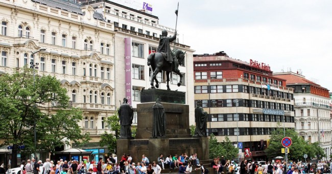 Praça Venceslau de Praga - Estátua do Venceslau 2