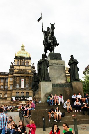 Praça Venceslau de Praga - Estátua do Venceslau 4