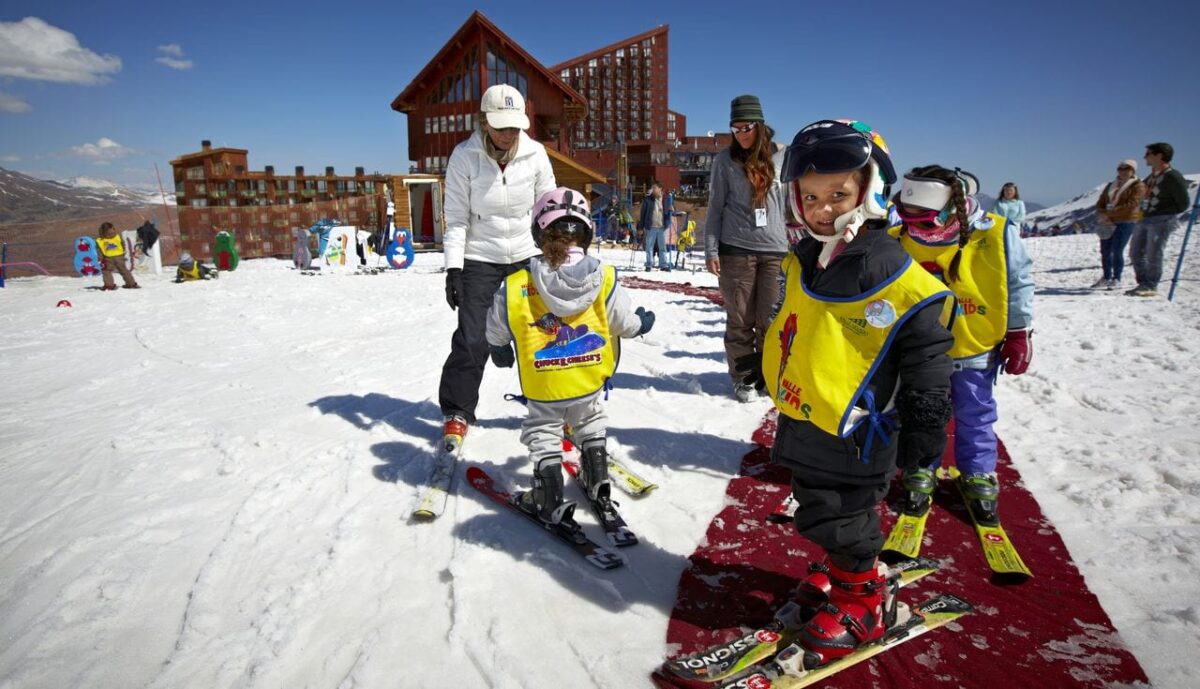 Guia de Valle Nevado - Crianças na escolinha de esqui