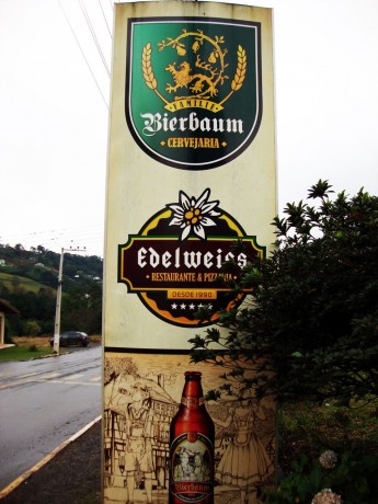 Vinícolas e cervejarias em Treze Tílias - Restaurante Edelweiss e Cervejaria Bierbaum 1