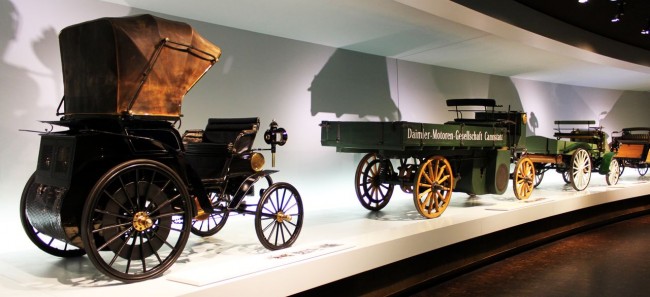 Stuttgart - Museu da Mercedes-Benz Carros 1