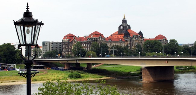 Dicas de viagem a Dresden - Cidade Velha Alstadt Mirante da ponte sobre o rio Elba