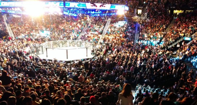 Como é assistir ao UFC em Las Vegas - Anderson Silva vs Nick Diaz 9