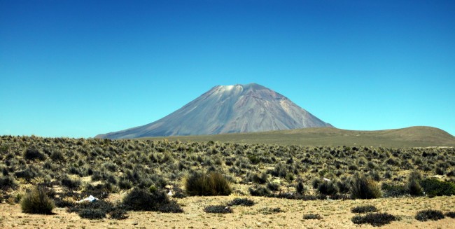 Tour pelo valle del Colca - Arequipa - vulcão