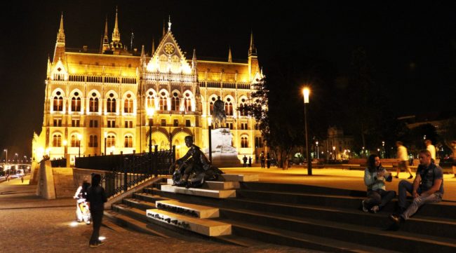 Como visitar o Parlamento Húngaro em Budapeste - 18