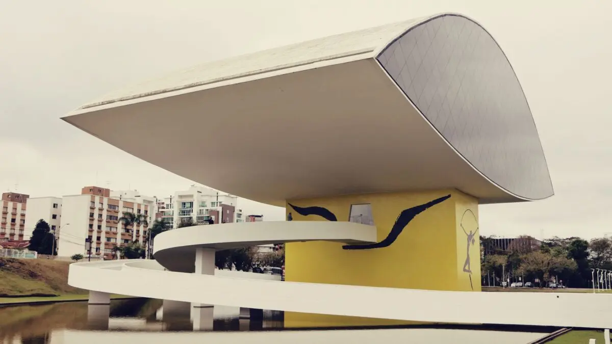 Curitiba - Museu Oscar Niemeyer - 04