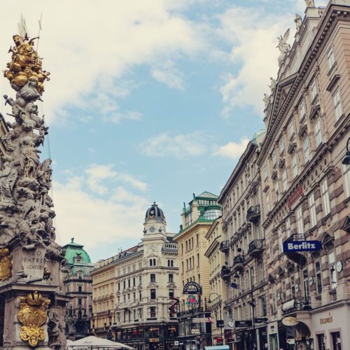 Programas imperdíveis em Viena: compras de luxo