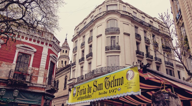 O que fazer em Buenos Aires gastando pouco - Feira de San Telmo