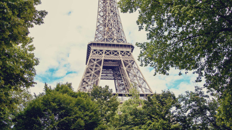 AQUÁRIO PERTO DA TORRE EIFFEL: DUAS VISITAS DE UMA SÓ VEZ? 