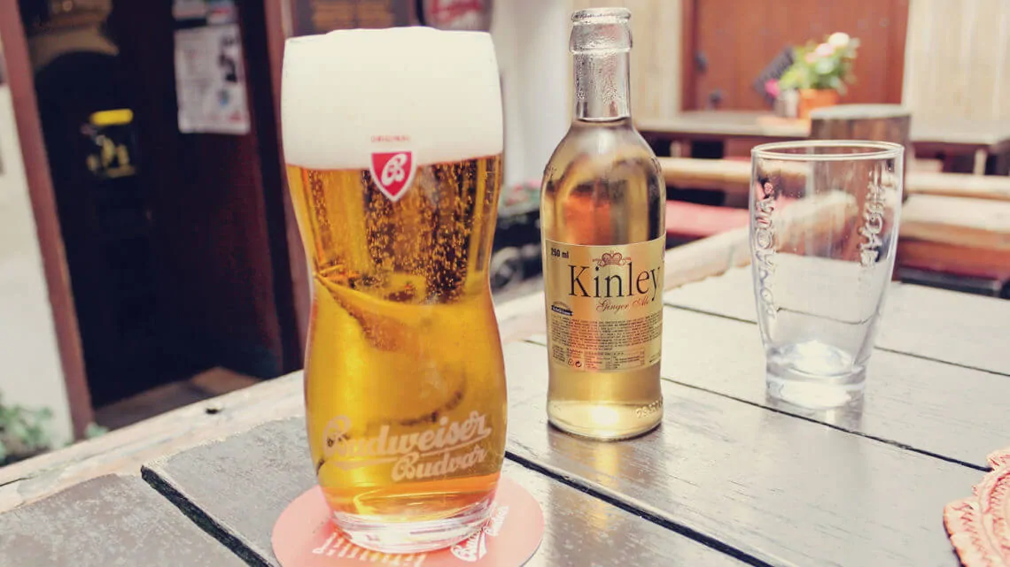 Cervejas e viagens 5 destinos para beber - cervejaria em Praga