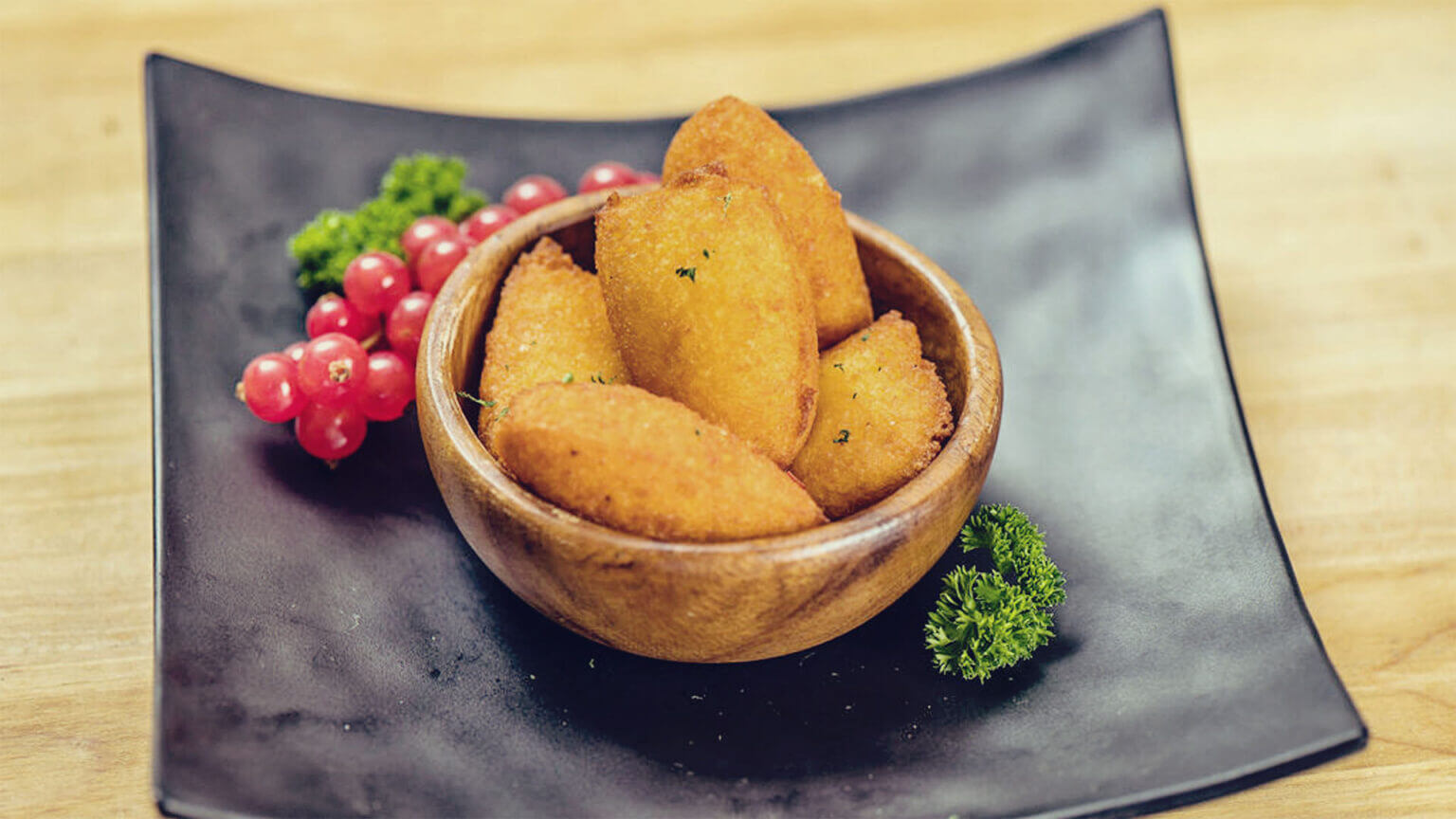 11 Comidas típicas de Aruba pratos e drinks tradicionais