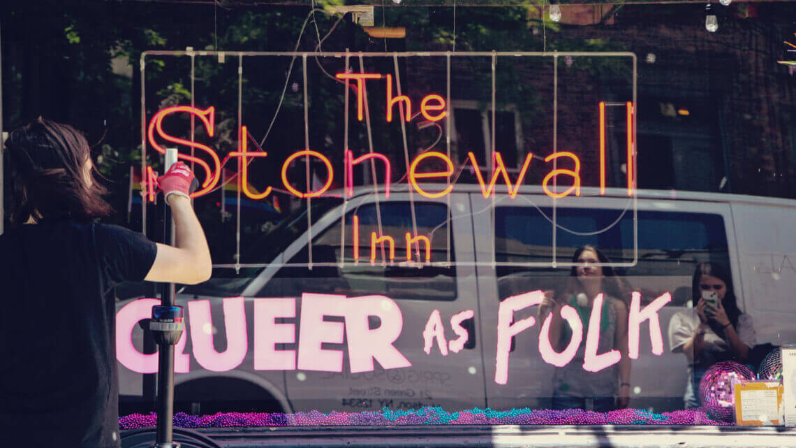 Roteiro para mulheres lésbicas em NY: Stonewall inn bar