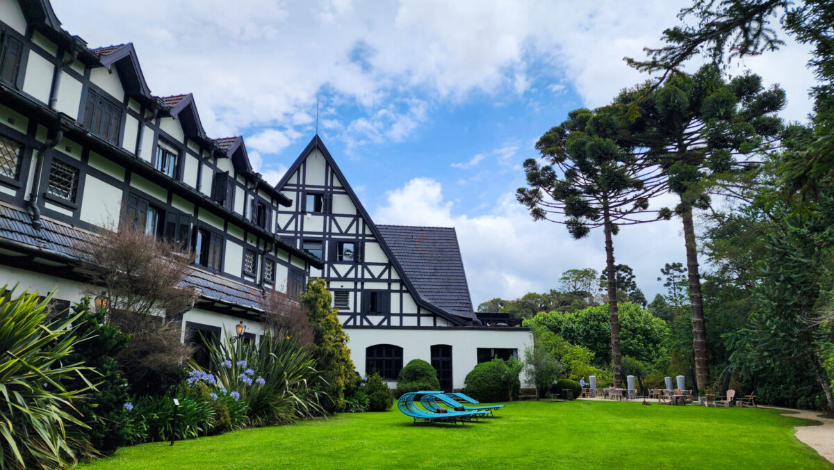 Onde ficar em Campos do Jordão: Ort Hotel, charme e muita personalidade 4 Onde ficar em Campos? ORT Hotel em Campos do Jordão, um dos melhores hotéis do Brasil - arquitetura